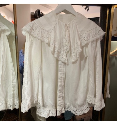 Blouse vintage dentelle frou frou TS