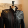 Manteau en cuir vintage Yves Saint-Laurent