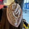 Carré vintage Découpages Anne Rosat