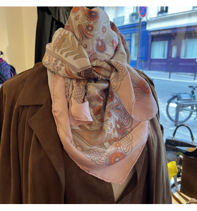Carré vintage Découpages Anne Rosat
