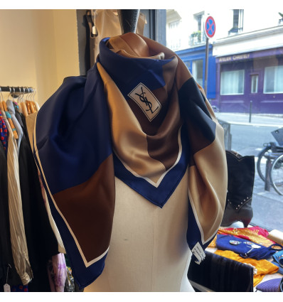 Carré soie Yves Saint-Laurent vintage