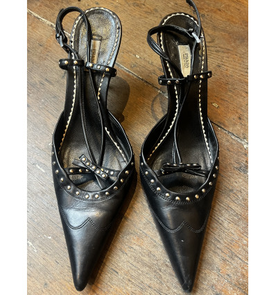 Paire d'escarpins Prada T38 vintage