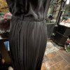 Robe mousseline de soie vintage noir plissé T34