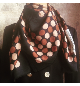 Foulard Carré Yves Saint Laurent En Soie 100% - Vert, Roulé Main, 40g, Vintage
