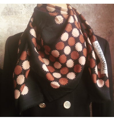 Carré Yves Saint-Laurent vintage