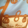 Carre NINA RICCI vintage