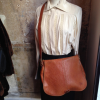 Besace cuir fauve UPLA