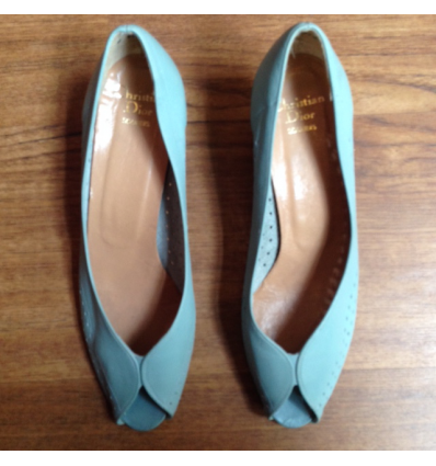 Paire de chaussures vintage Christian Dior