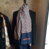 Grande echarpe Yves Saint Laurent vintage