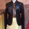 Veste Valentino cuir noire T36 ou petit 38