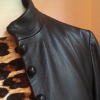Veste Valentino cuir noire T36 ou petit 38