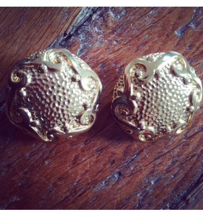Paire de boucles d'oreille vintage NINA RICCI