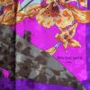 Carré BALENCIAGA vintage en soie