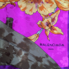 Carré BALENCIAGA vintage en soie