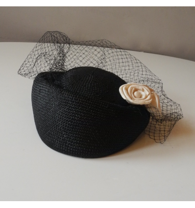 Bibi rétro noir avec voilette